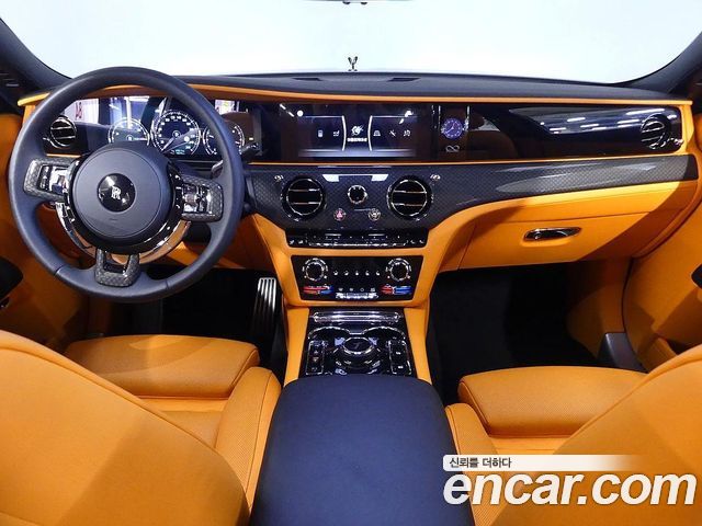 Rolls-Royce Ghost (II) 6.7 V12 Black Badge 2023 — фото 6