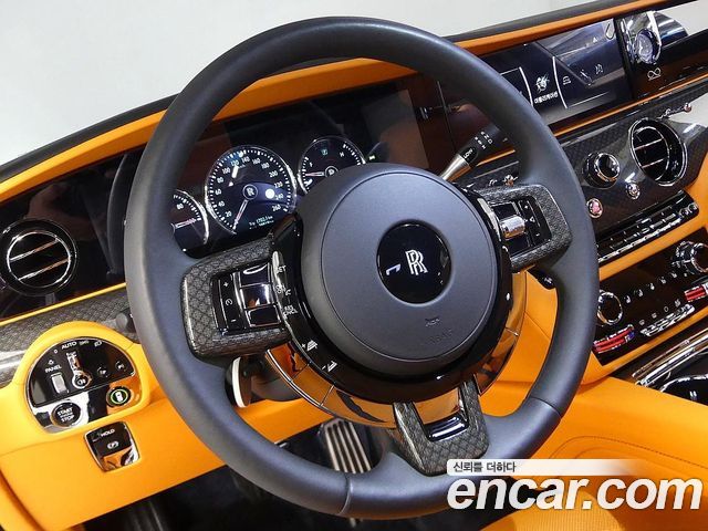 Rolls-Royce Ghost (II) 6.7 V12 Black Badge 2023 — фото 15