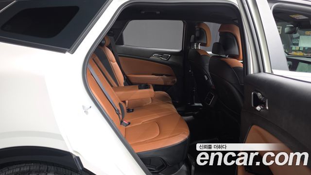Kia Sportage (V) LPG 2.0 2WD Signature 2023 — фото 11