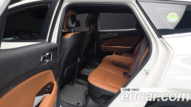 Kia Sportage (V) LPG 2.0 2WD Signature 2023 — фото 12