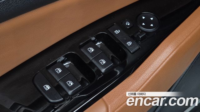 Kia Sportage (V) LPG 2.0 2WD Signature 2023 — фото 30