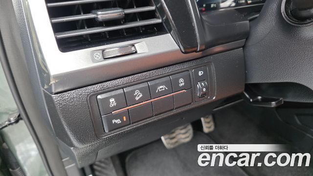 KG Mobility (SsangYong) Rexton Sports Diesel 2.2 4WD Noblesse 2022 — фото 15