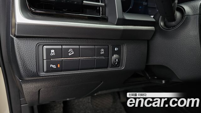 KG Mobility (SsangYong) Rexton Sports Khan Diesel 2.2 4WD Culman Prestige 2024 — фото 14