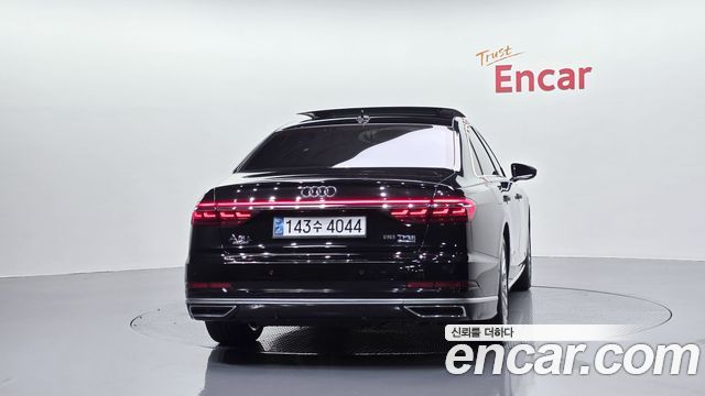 Audi A8 (D5) 55 TFSI Quattro LWB 2020 — фото 4
