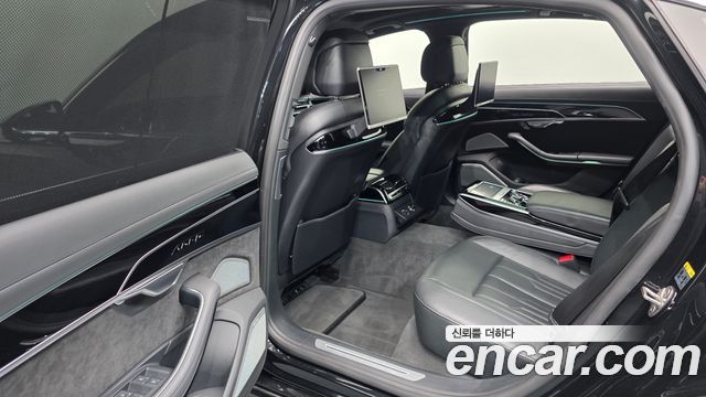 Audi A8 (D5) 55 TFSI Quattro LWB 2020 — фото 12