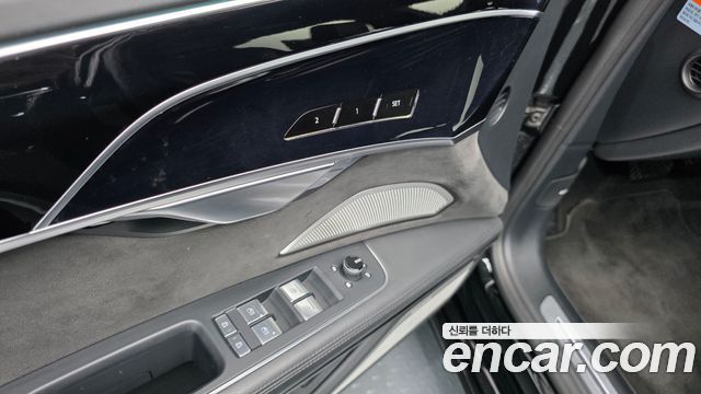 Audi A8 (D5) 55 TFSI Quattro LWB 2020 — фото 20
