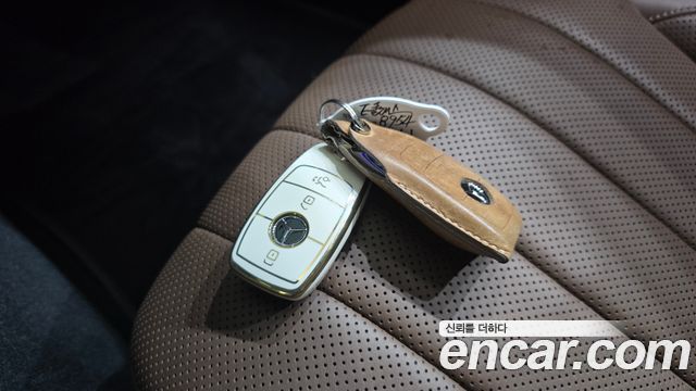 Mercedes-Benz E-Class (W213) E450 4MATIC Exclusive 2021 — фото 16