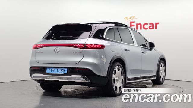 Mercedes-Benz EQS SUV (X296) Maybach EQS680 4MATIC 2024 — фото 2