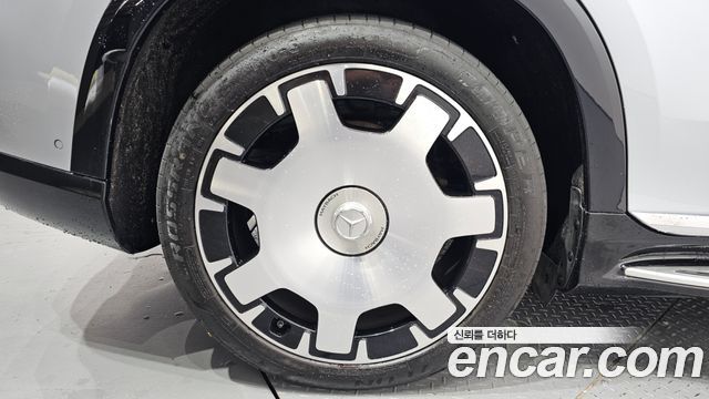 Mercedes-Benz EQS SUV (X296) Maybach EQS680 4MATIC 2024 — фото 5