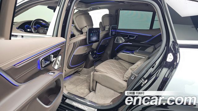 Mercedes-Benz EQS SUV (X296) Maybach EQS680 4MATIC 2024 — фото 16