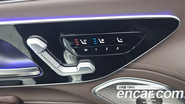 Mercedes-Benz EQS SUV (X296) Maybach EQS680 4MATIC 2024 — фото 36