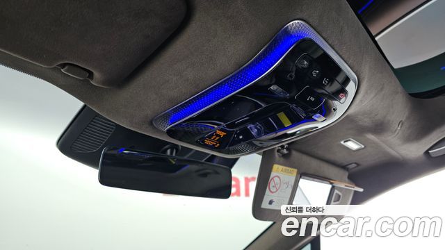 Mercedes-Benz EQS SUV (X296) Maybach EQS680 4MATIC 2024 — фото 40