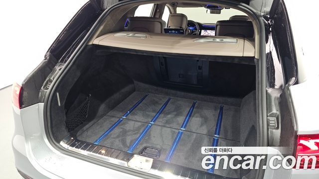 Mercedes-Benz EQS SUV (X296) Maybach EQS680 4MATIC 2024 — фото 45
