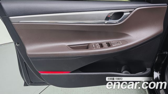 Hyundai Grandeur (IG) 3.0 LPi Premium 2023 — фото 24