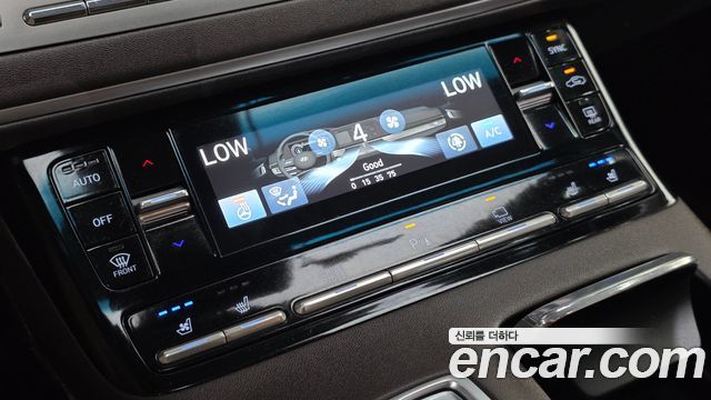 Hyundai Grandeur (IG) 3.0 LPi Premium 2023 — фото 27