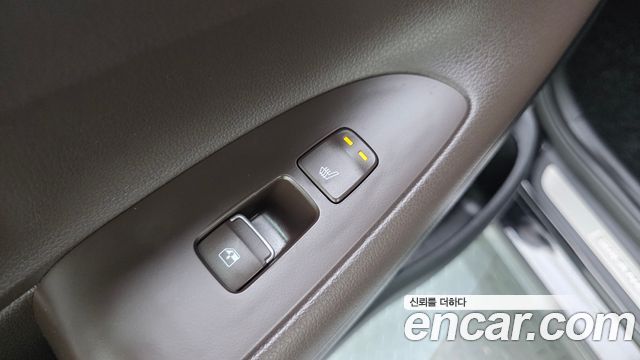 Hyundai Grandeur (IG) 3.0 LPi Premium 2023 — фото 28