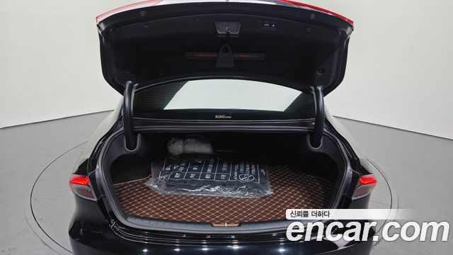 Hyundai Grandeur (IG) 3.0 LPi Premium 2023 — фото 32