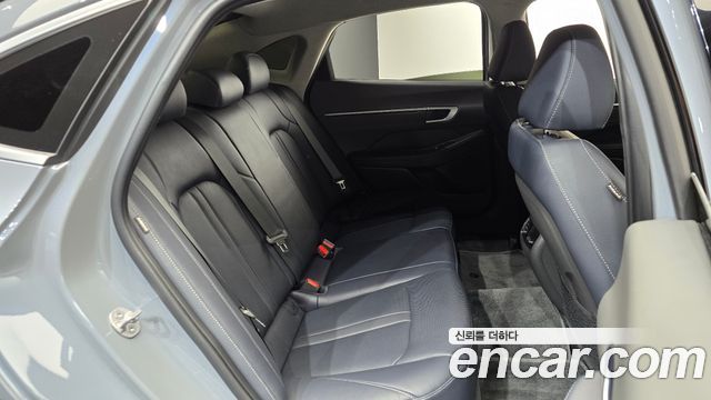 Hyundai Sonata The Edge (DN8) 2.0 Exclusive 2024 — фото 15