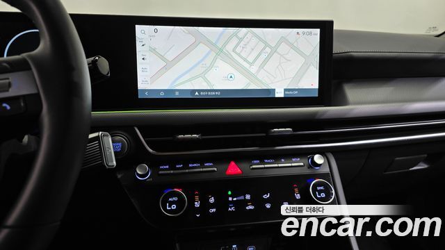 Hyundai Sonata The Edge (DN8) 2.0 Exclusive 2024 — фото 16
