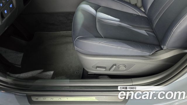 Hyundai Sonata The Edge (DN8) 2.0 Exclusive 2024 — фото 40
