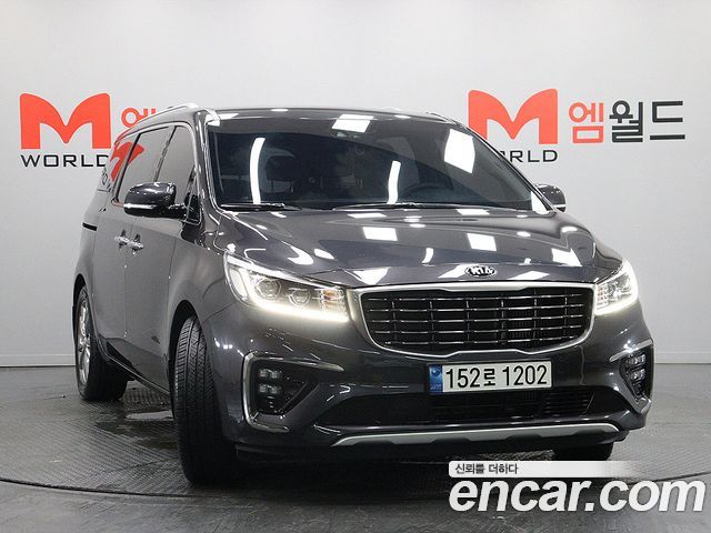 Kia Carnival 9-Seater Prstige 2019 — фото 2