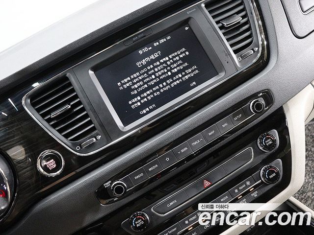 Kia Carnival 9-Seater Prstige 2019 — фото 7