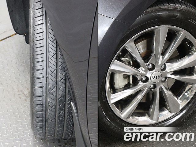 Kia Carnival 9-Seater Prstige 2019 — фото 24
