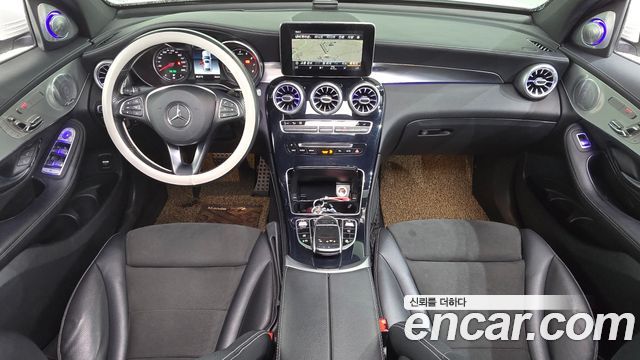 Mercedes-Benz GLC-Class (X253) GLC300 4MATIC AMG Line Coupe 2019 — фото 7