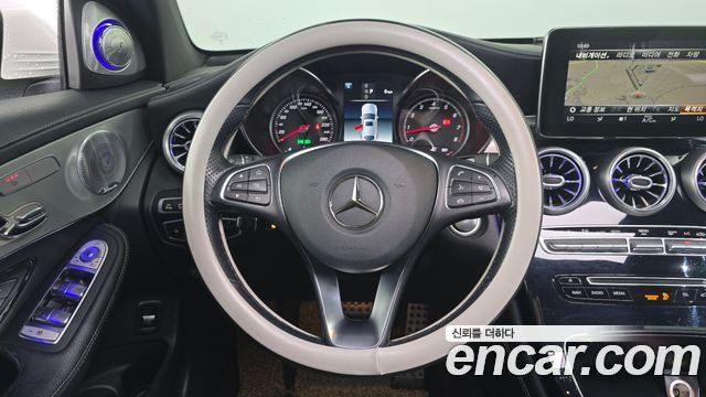 Mercedes-Benz GLC-Class (X253) GLC300 4MATIC AMG Line Coupe 2019 — фото 14