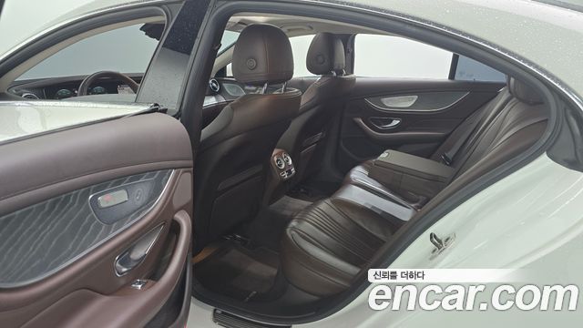 Mercedes-Benz CLS-Class (C257) CLS450 4MATIC AMG Line 2021 — фото 12