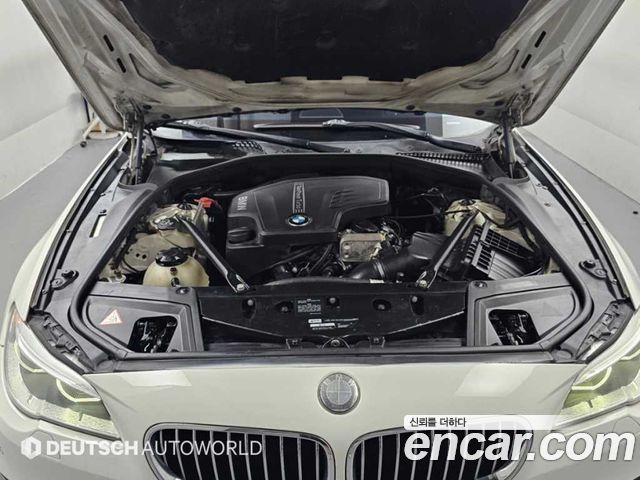 BMW 5 Series (F10) 528i xDrive Luxury 2014 — фото 6