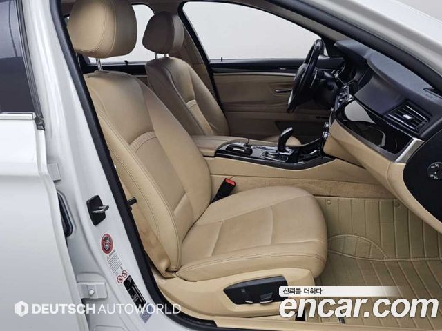 BMW 5 Series (F10) 528i xDrive Luxury 2014 — фото 10