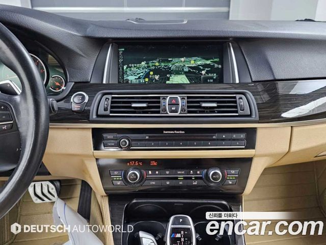 BMW 5 Series (F10) 528i xDrive Luxury 2014 — фото 18