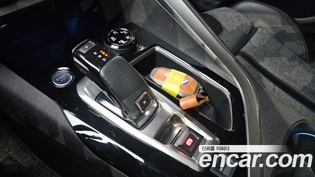 Peugeot 5008 (II) 1.6 BlueHDi Allure 2018 — фото 9