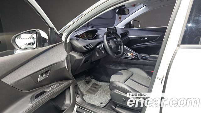 Peugeot 5008 (II) 1.6 BlueHDi Allure 2018 — фото 10