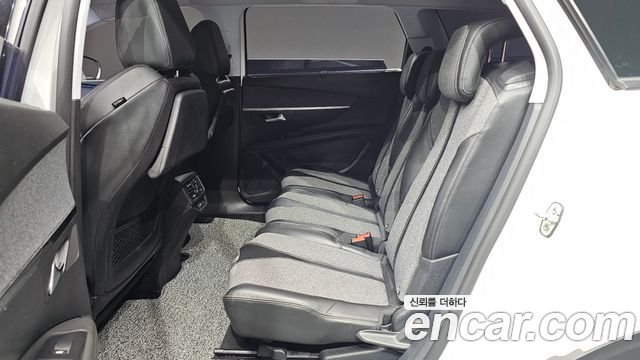 Peugeot 5008 (II) 1.6 BlueHDi Allure 2018 — фото 12
