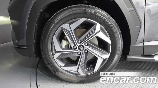Hyundai Tucson (NX4) Gasoline 1.6 Turbo 4WD Inspiration 2022 — фото 5