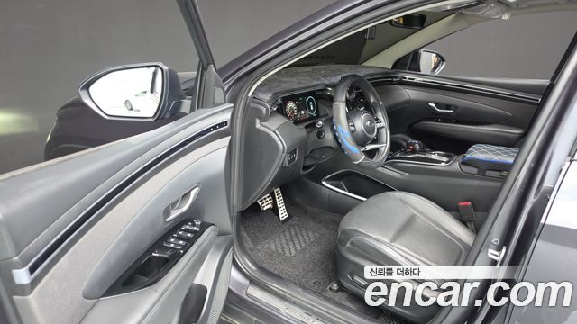 Hyundai Tucson (NX4) Gasoline 1.6 Turbo 4WD Inspiration 2022 — фото 10