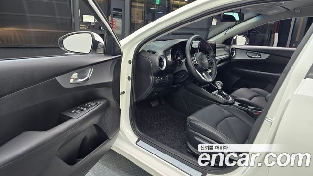 Kia K3 (II) 1.6 Prestige 2022 — фото 10