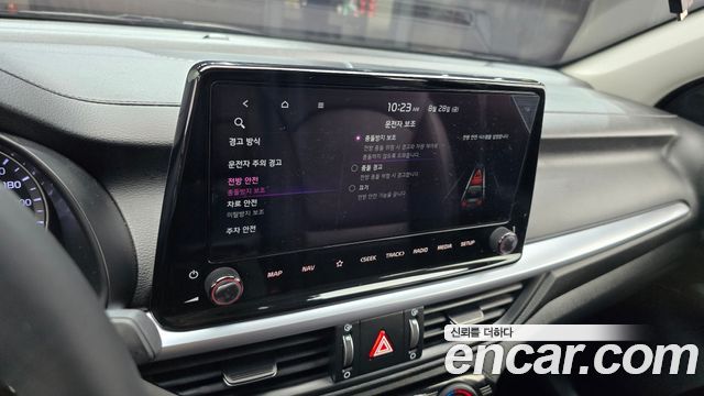 Kia K3 (II) 1.6 Prestige 2022 — фото 16