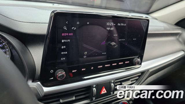 Kia K3 (II) 1.6 Prestige 2022 — фото 17