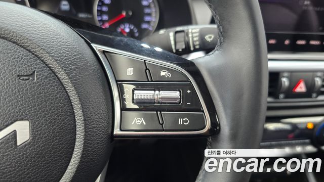 Kia K3 (II) 1.6 Prestige 2022 — фото 31