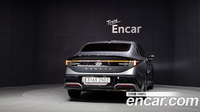 Hyundai Sonata The Edge (DN8) 1.6 Turbo Exclusive 2024 — фото 4