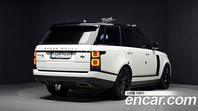Land Rover Range Rover (IV) D350 Vogue SE Disel 2021 — фото 2