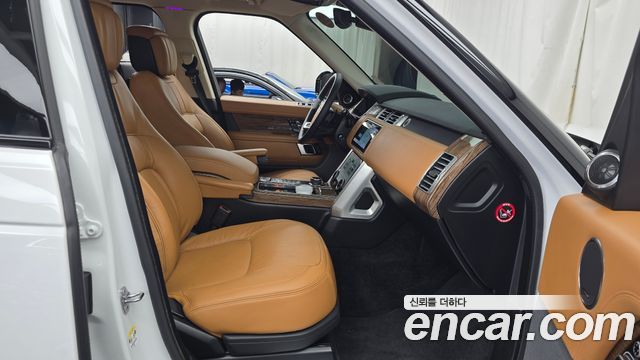 Land Rover Range Rover (IV) D350 Vogue SE Disel 2021 — фото 32