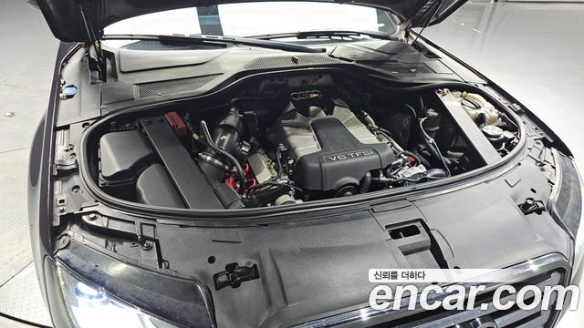 Audi A8 3.0 TFSI Quattro LWB D4 2011 — фото 6