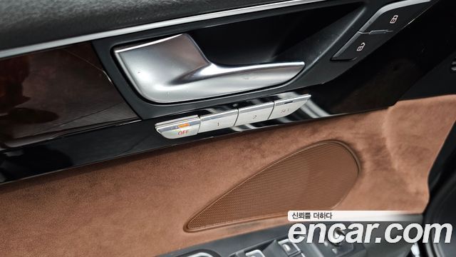 Audi A8 3.0 TFSI Quattro LWB D4 2011 — фото 17