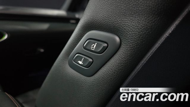 Genesis GV70 2.5T Gasoline AWD 2021 — фото 29