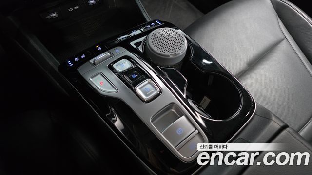 Hyundai Tucson (NX4) Diesel 2.0 2WD Premium 2022 — фото 9