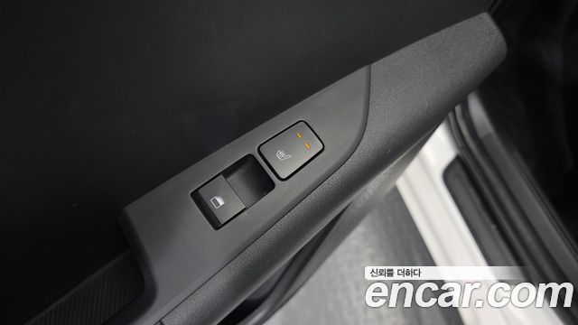 Kia Niro Prestige 2022 — фото 30